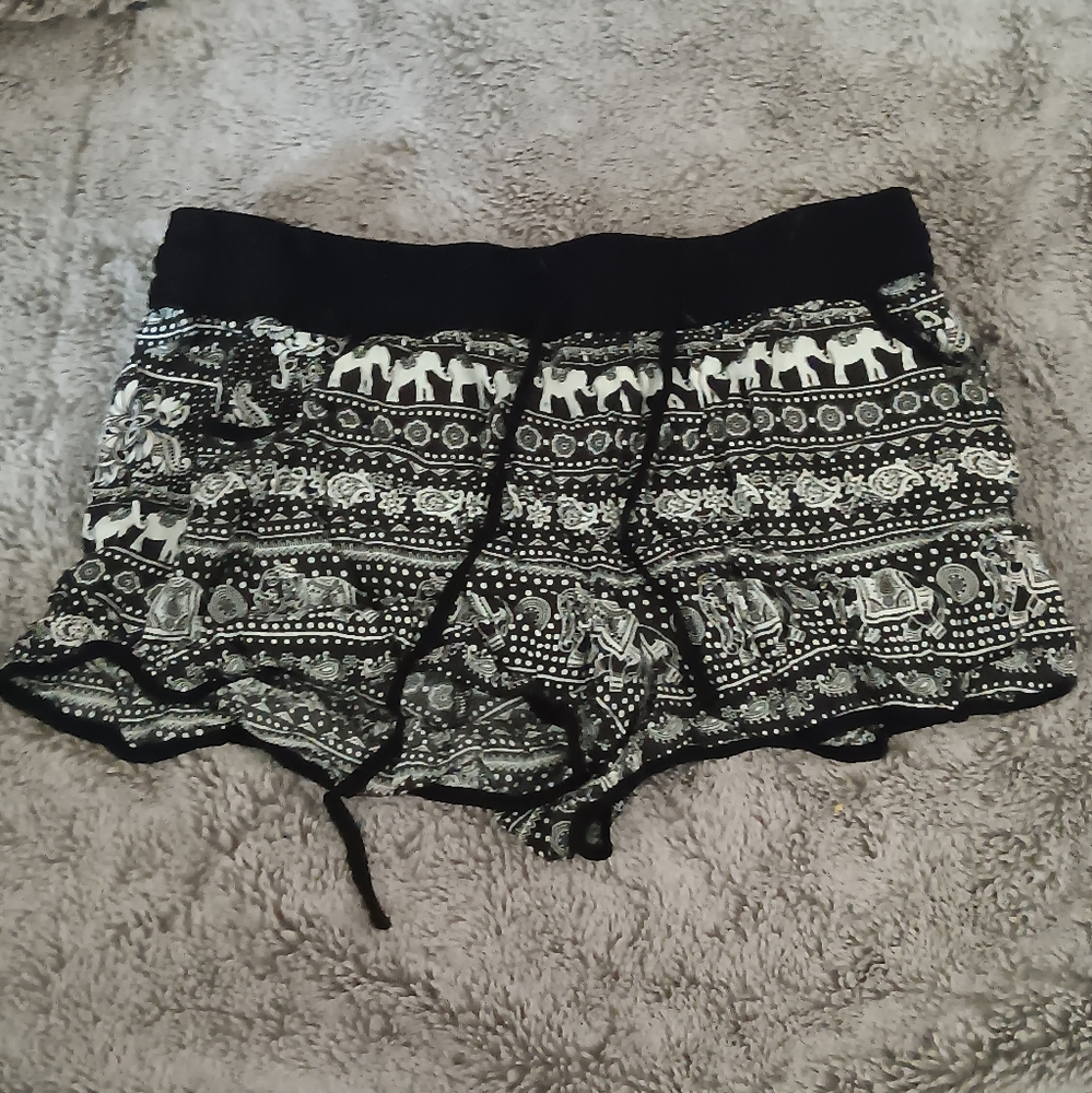 Elephant shorts